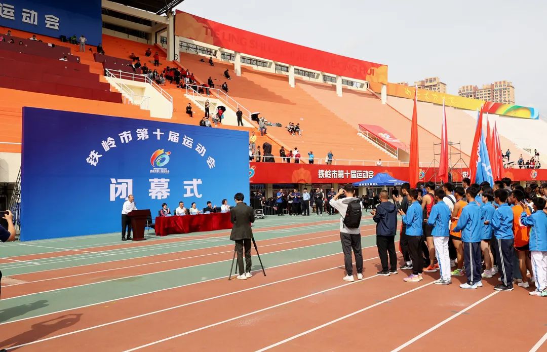 劳伦斯世界体育奖揭晓博尔特拜尔斯分获男女最佳(图1)