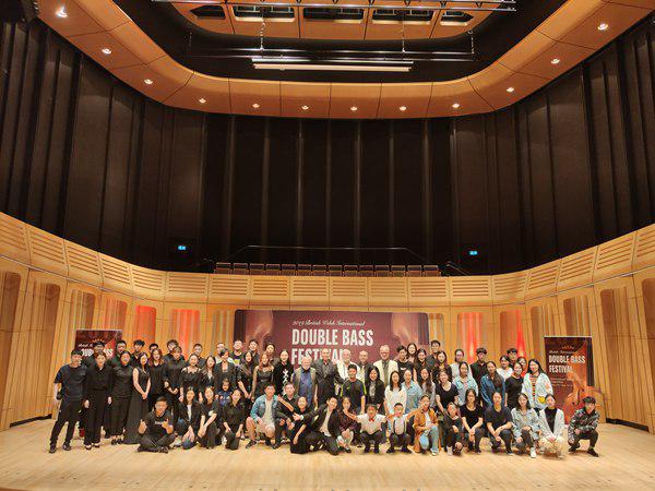 湖南音乐新秀扬威国际 低音提琴大赛斩获重要奖项(图1)