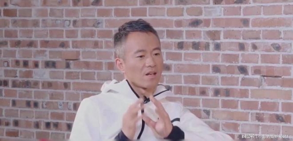 回顾：被逮捕的三位央视主持人个个都沦落到阶下囚最严重的出卖国家(图3)