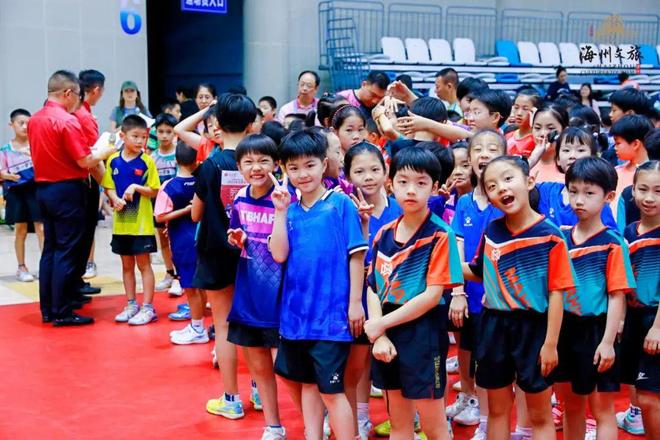 江苏省青少年乒乓球锦标赛迎来团体奖项荣誉揭晓时刻揭晓时刻(图1)