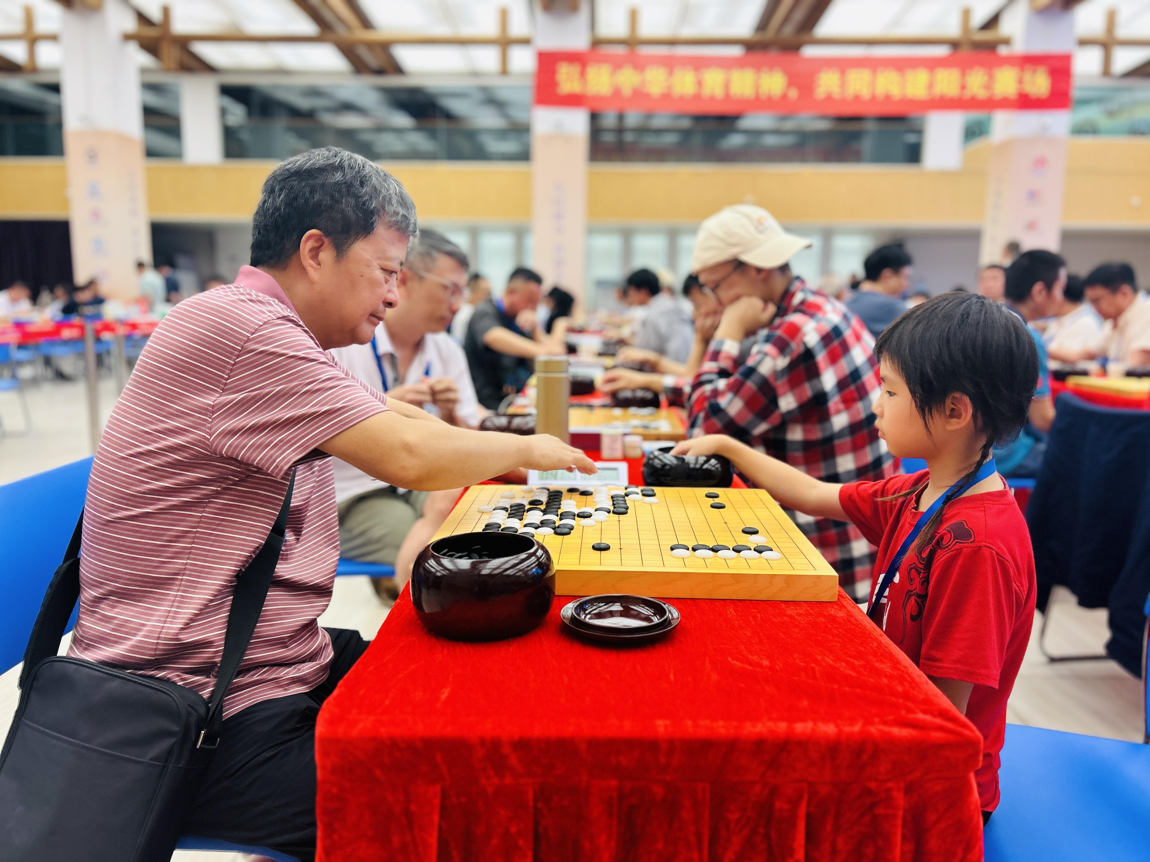 2025年广州市体育节第十届业余围棋团体联赛收枰(图1)
