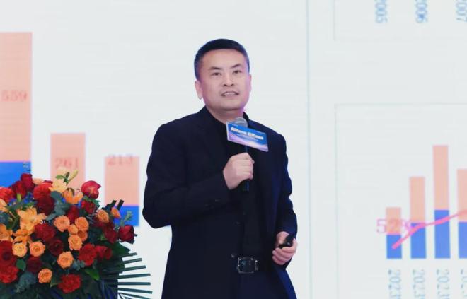 构筑新势能稳基强新质：2025中国家电厂商互融发展峰会在杭州举行(图7)