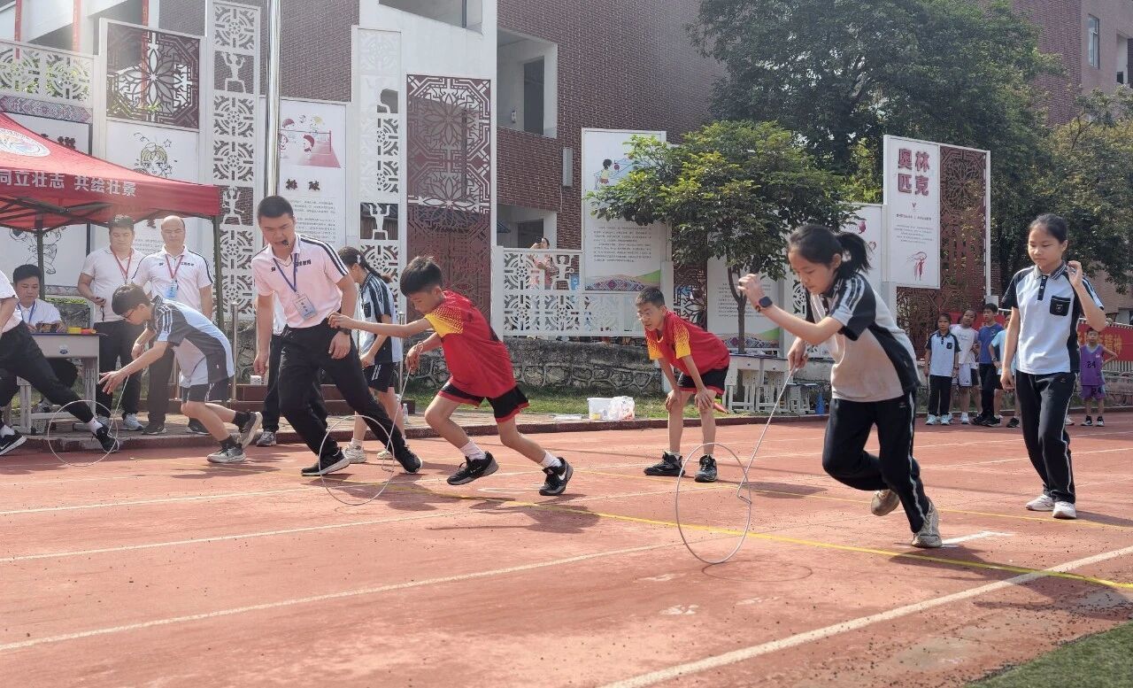 缤纷校园“奔跑吧・少年”2026年南宁市江南区第七届中小学生少数民族传统体育比赛圆满落幕(图3)